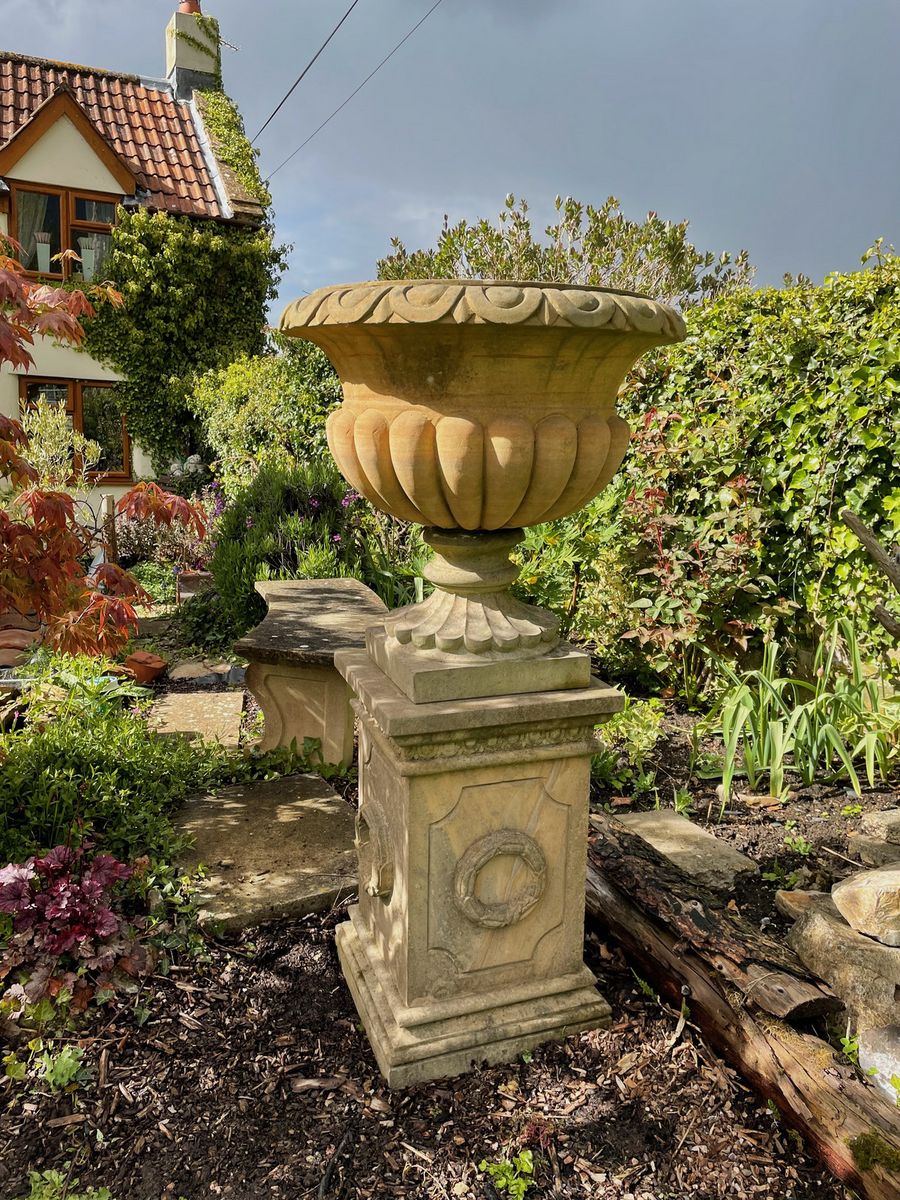 Sandstone Urn2.jpg