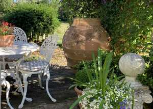 garden furniture with large planters
