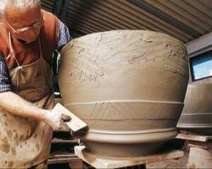 master potter at work master potter at work