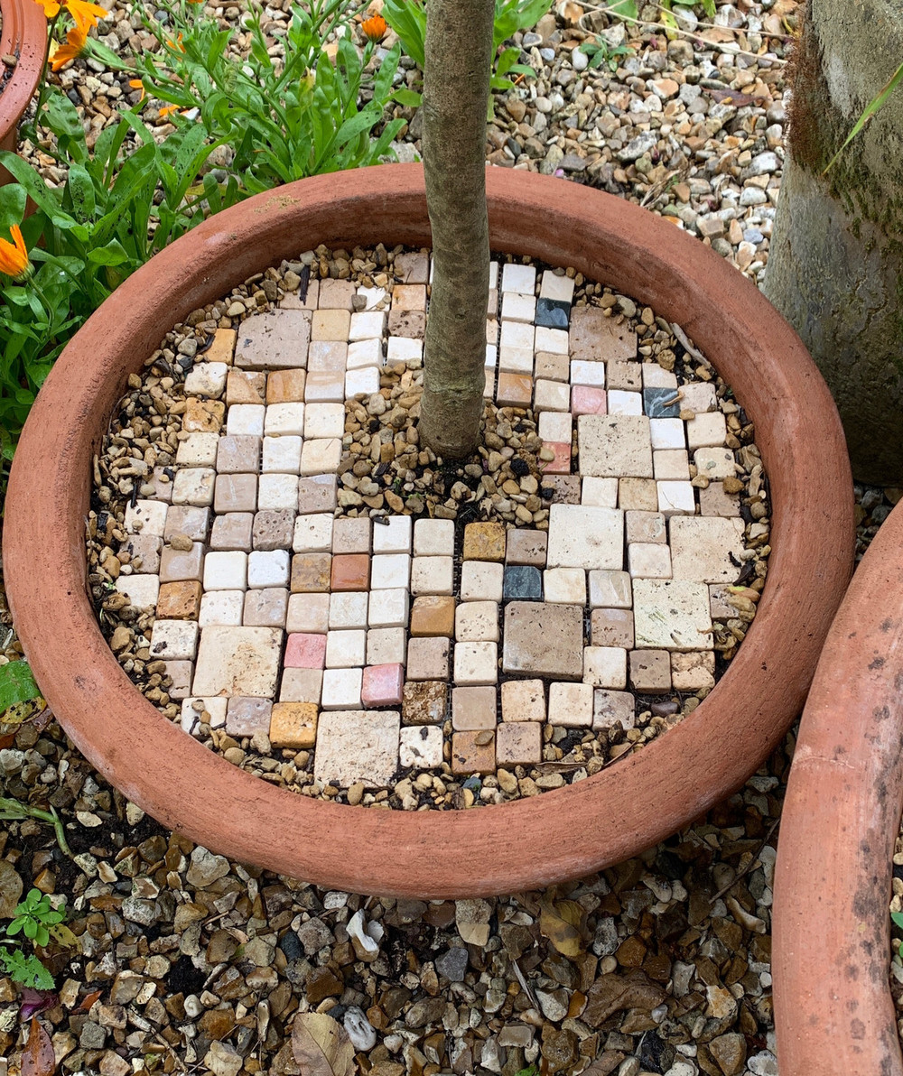 Decorative Pot Toppings Mud Mountain Handmade Italian Terracotta